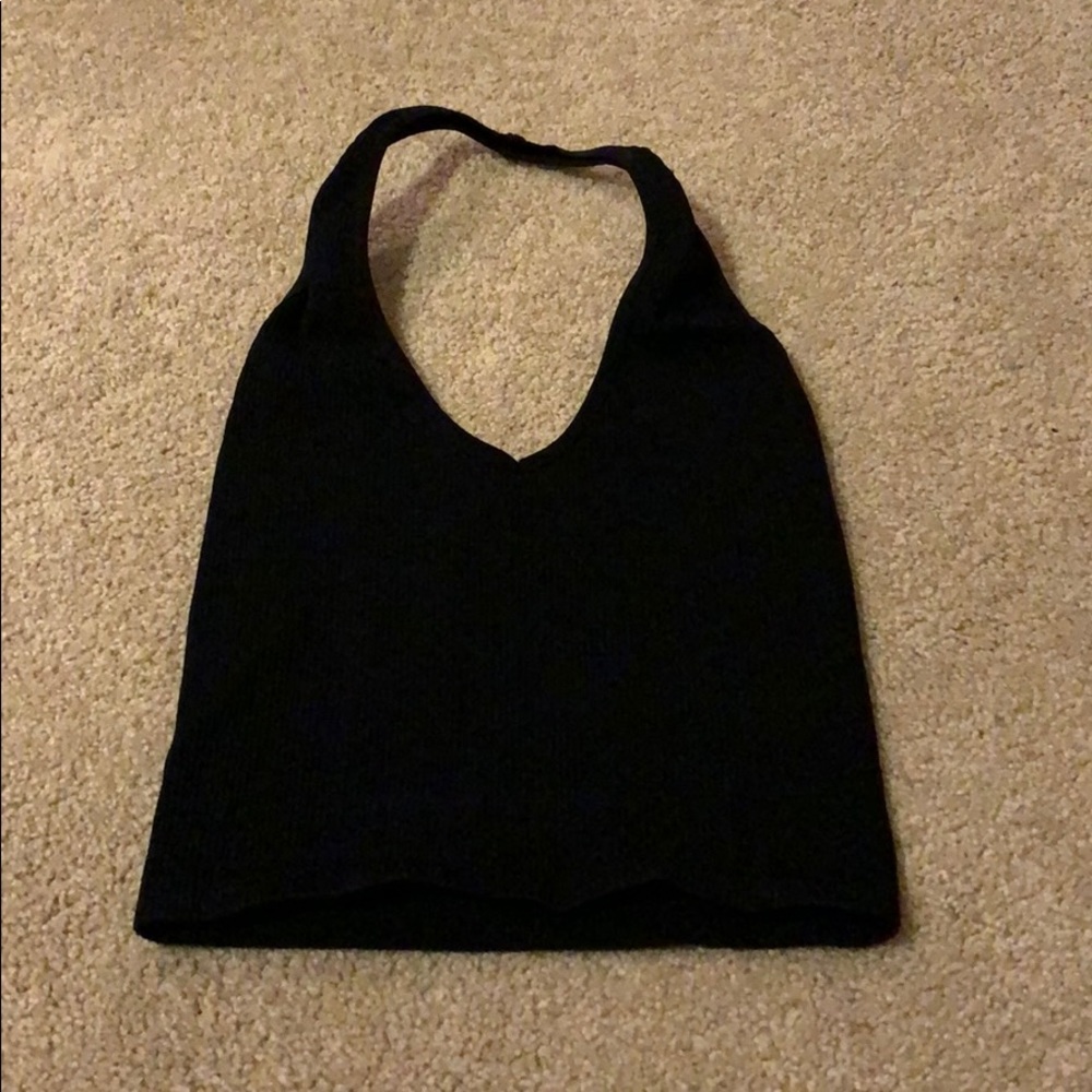 URBAN OUTFITTERS CROP TOP!!